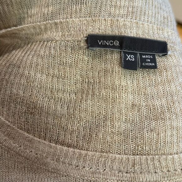 Vince linen blend oatmeal crew neck ribbed back lightweight sweater. XS. - Picture 9 of 9